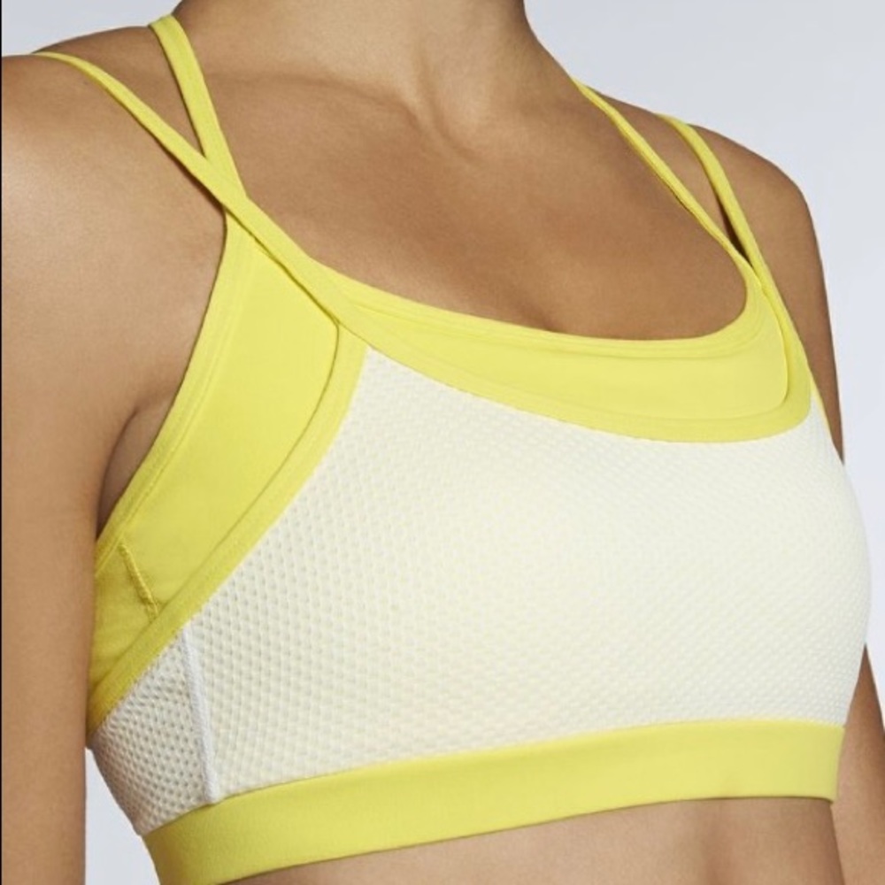 Fabletics Lille Sports Bra BRAND NEW